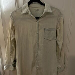 Club Monaco very very light Jean long sleeve shirt